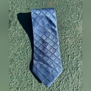 Gina Franco Ruffini Men’s Blue Geometric Silk Tie